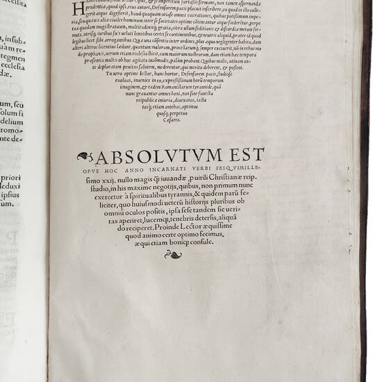 Opus insigne cui titulum fecit autor Defensorem pacis: quod quaestionem illam iam olim controversam, de potestate Papae et imperatoris excussissime tractet, profuturu[m] theologis, iureconsultis, in summa optimaru[m] literarum cultoribus omnibus scriptum